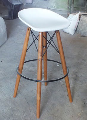 Tabouret de bar Cikrak résine