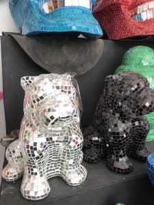 Décoration en verre mini bouledogue