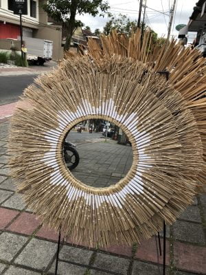 Big rumput’s mirror