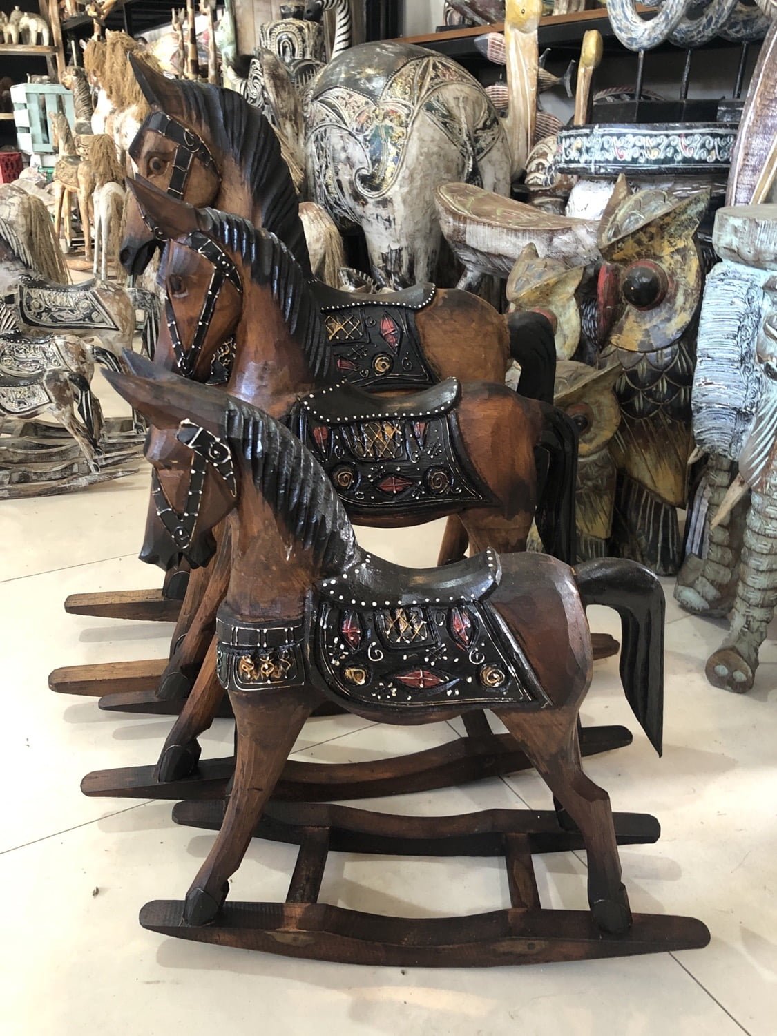 Décoration Cheval en Bois