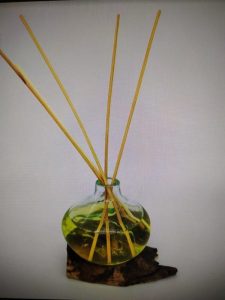 Arôme d'huile verre et bois