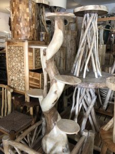 Étagères en bois
