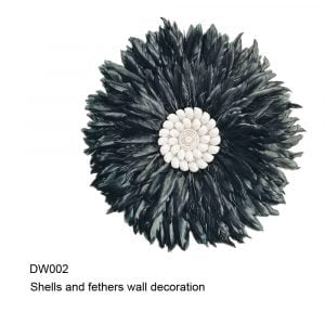 Décoration mural plumes et coquillages - Shells and feathers wall decora