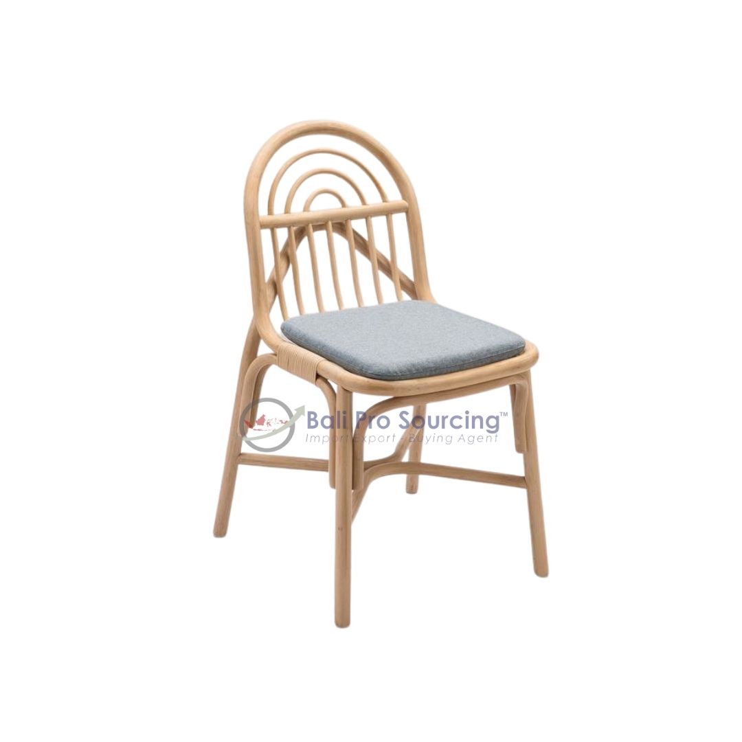 Junet Chair