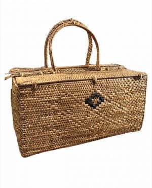 Rattan cosmetic box