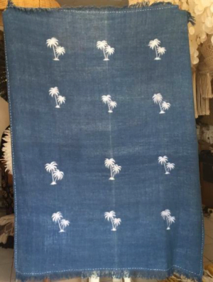 Throw Motif Coconut