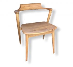 Chaise en bois