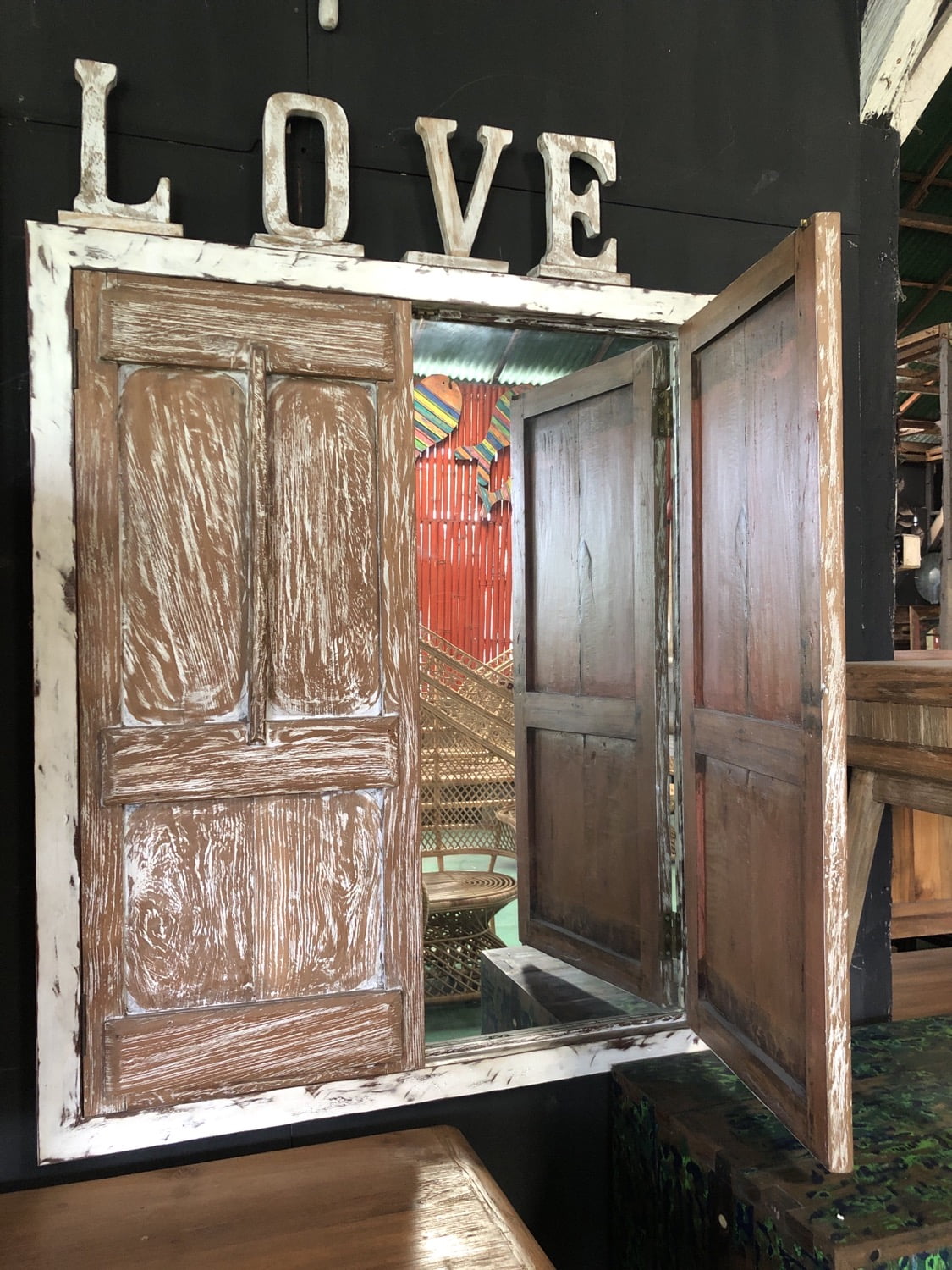 Miroir mural en bois