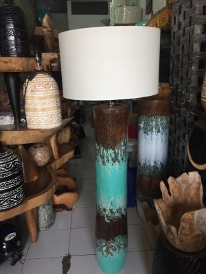 Lampe en bois
