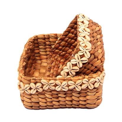 Un ensemble de 2 mini paniers Legian avec des coquillages