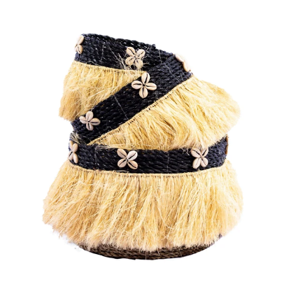Un ensemble de 3 mini paniers Cendrawasih avec des coquillages
