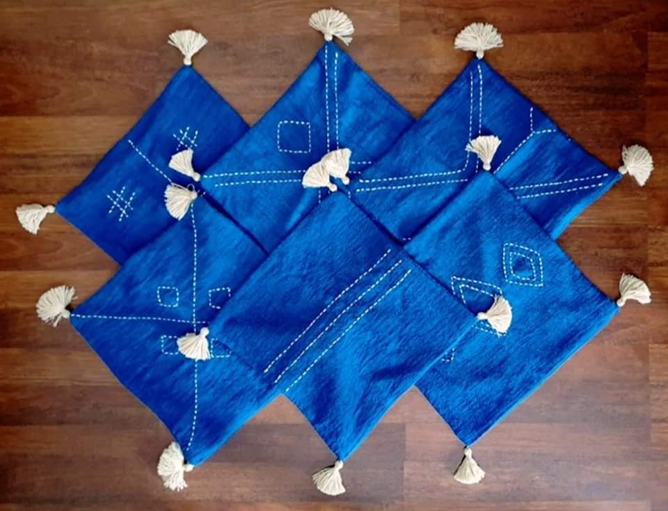 Housse de coussin bleu