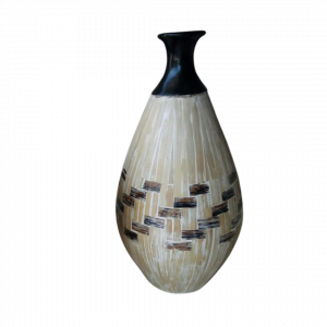 Lombok Pot With Bidik Motif – Image 2