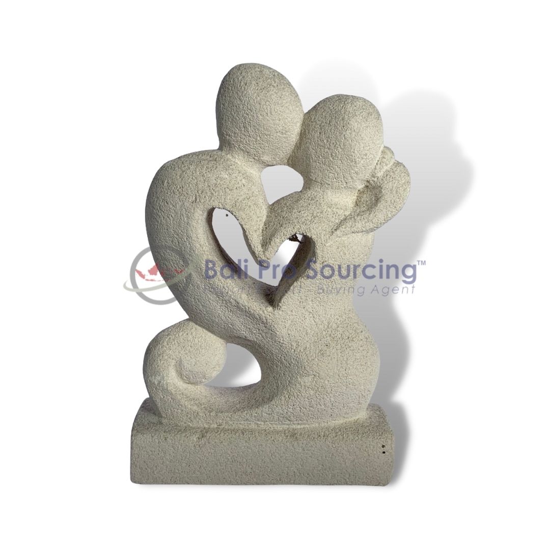 Sculpture de couple qui s'embrasse n ° 5