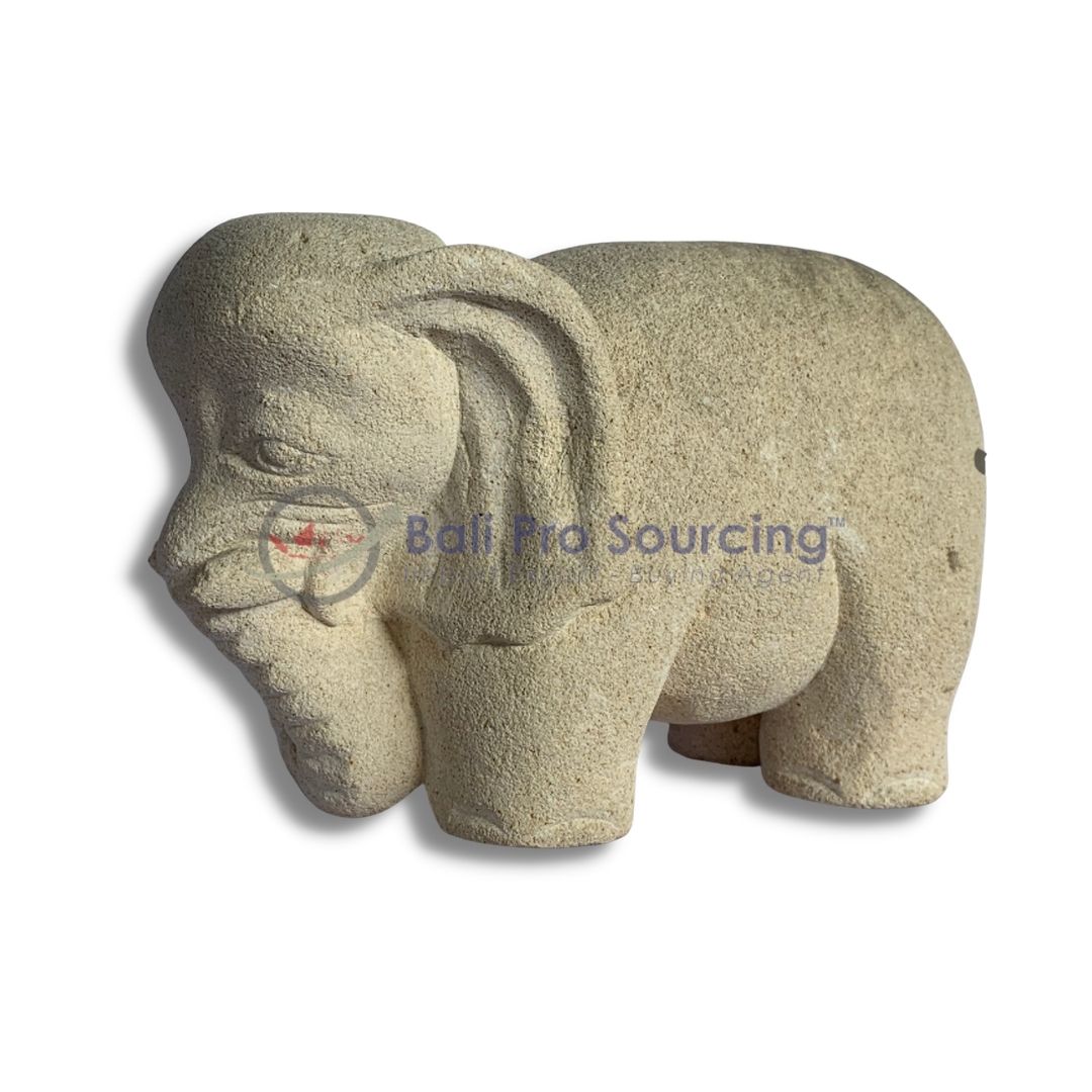 Statue d'éléphant triste