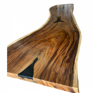 Table en résine noire en bois