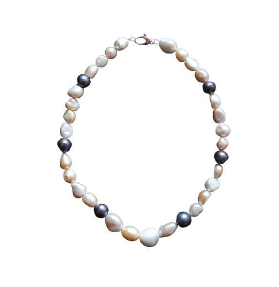 Caca Necklace