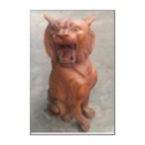 Wooden Sitting Lion 4