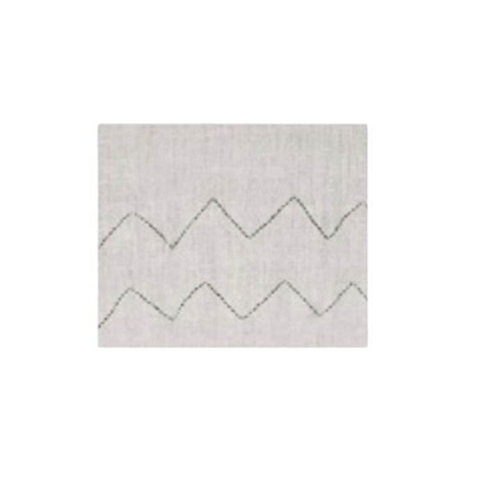 BED THROW WHITE WITH LINE BLACK