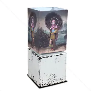 " CUBIS " LAMP W/ RECTA PAINTING SHADE