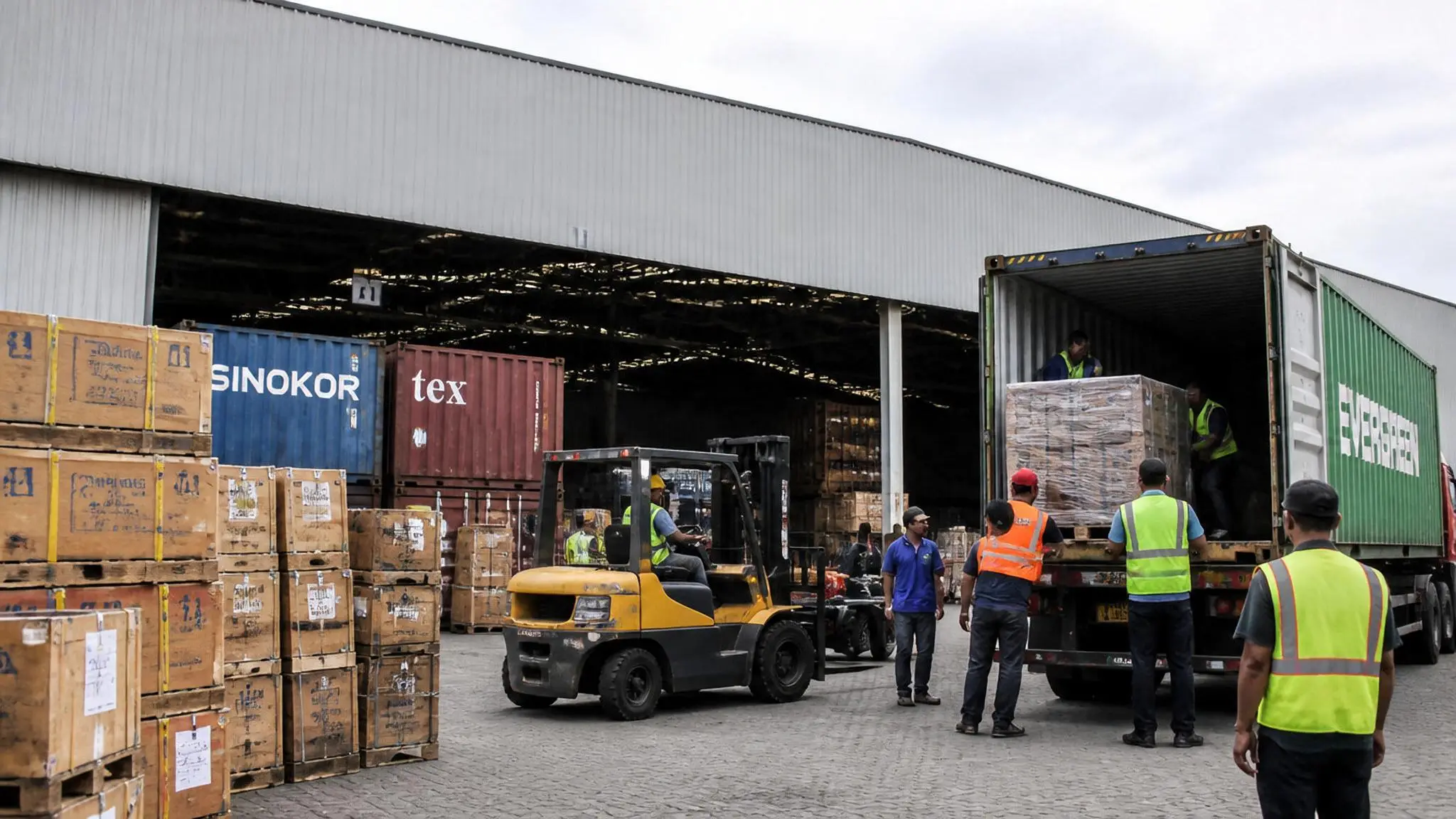 Bali Pro Cargo trucks and shipping containers